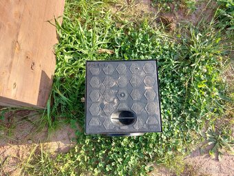 Dvorní/revizní šachta 250x250 včetně poklopu A15 - 2
