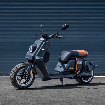 Elektro skútr, Lera scooters C7 skútr, 3000W, černá - 2