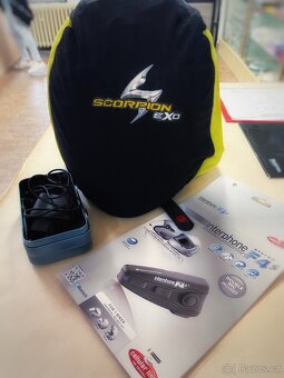 Moto helma Scorpion EXO + Bluetooth interkom Interphone F4S - 2