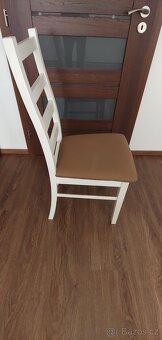 Masivní židle - 2