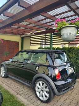 Mini Cooper r53 - 2