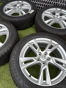 Zimní alu kola Volvo XC40 R18 GOODYEAR - 2