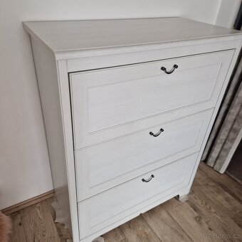 Komoda se třemi šuplíky, Ikea - 2