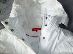 PRODÁM NÁDHERNOU PÉŘOVOU BÍLOU BUNDU KENVELO - 2