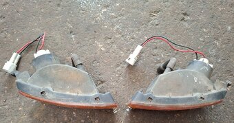 Přední blinkry Subaru Impreza GC8 - 2