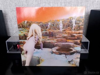 Led Zeppelin House of The Holy - 2
