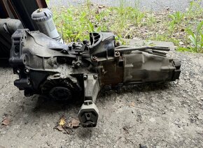 PREVODOVKA AUDI S2/S4/S6 2.2 turbo quattro - 2