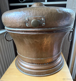 Starožitná měděná nádoba velká - 2