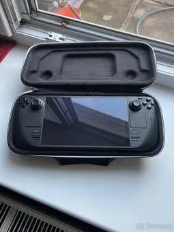 STEAM DECK OLED 512 GB V ZÁRUCE DO 07/27 + Pouzdro - 2