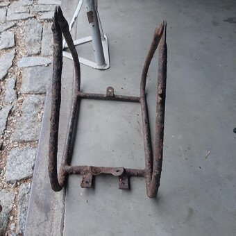 NSU zadní blatník - 2