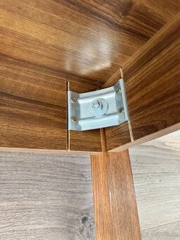 Prodám stůl – zakázková výroba - 2