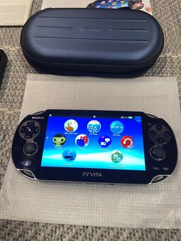 PS VITA PCH-1004 Oled 16GB / komplet box - 2
