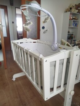Postýlka pro miminka - 2