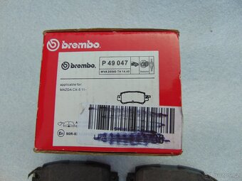Brzdové destičky BREMBO P49047 pro MAZDA - 2
