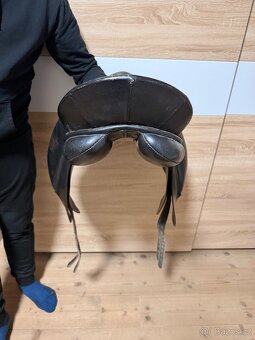 Drezurní sedlo černé - 2