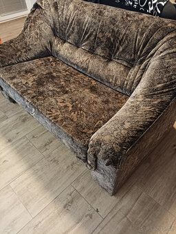 ROZKLÁDACÍ SEDAČKA - 2