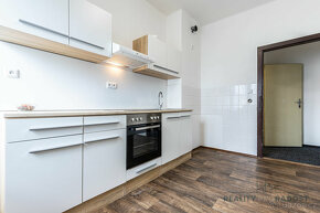 Pronájem bytu 2+1 60 m² v Hodoníně - 2