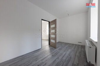 Pronájem obchod a služby, 45 m², Cheb, ul. Břehnická - 2