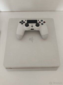 PS4 Slim White 500GB, originál ovladač + 3 hry / PlayStation - 2