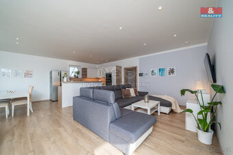 Prodej rodinného domu, 200 m², Tršice - Hostkovice - 2