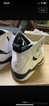Tenisky Jordan 42,5 - 2