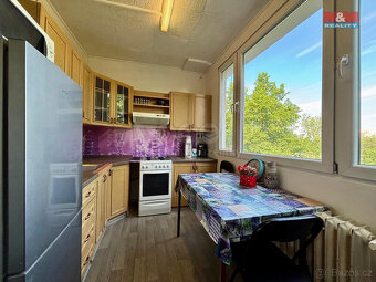 Prodej bytu 2+1, 55 m², Karviná, ul. Borovského - 2