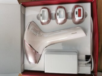PHILIPS Lumea 9900 - 2