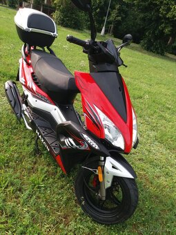 Skútr Matador 125 cm, rok 2023 najeto 4300 km - 2
