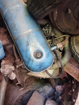 Prodám motor š 100 1000 120 105 - 2