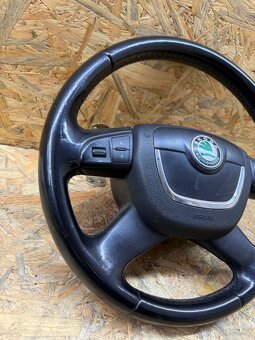 Multifunkcni volant Skoda s airbagem 2009-2014 - 2