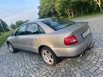 Audi a4 b5 2.4 V6 benzín - 2