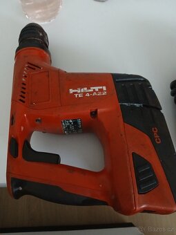 Aku vrtací kladivo Hilti - 2