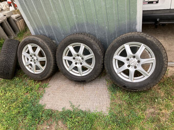 Alu kola a zimní pneu 195/65 R15 - 2