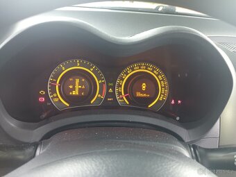 Toyota Auris 1.4 2009 - 2
