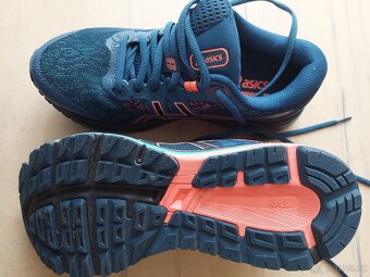 Boty na běh Asics vel. 37,5 dámské gore-tex - 2