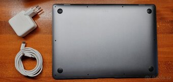 MacBook Air 13" A2179 16GB RAM / 256GB SSD - 2