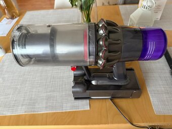 Dyson V11 Absolute, záruka - 2