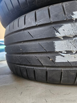 205/60R16 92V Ecsta HS51 KUMHO - 2