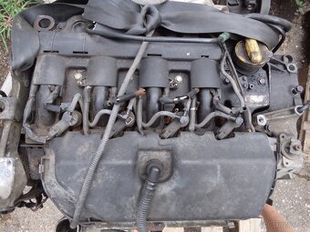 Motor 2,5 dci MASTER,MOVANO, vivaro , trafic - 2