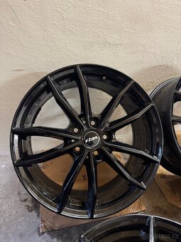 Rial R18 (7.5Jx18, ET51) 5x112 - 2