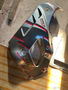 Suzuki gsx750f kapota - 2