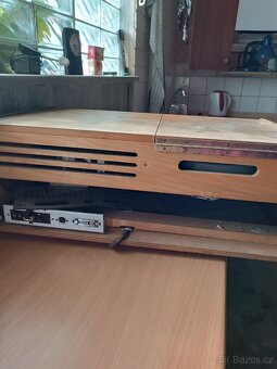 Rádio TESLA 1021 A - 2