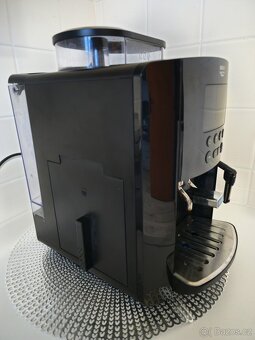 Automatický kávovar Krups Essential - 2