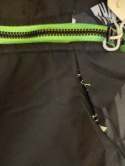 Chlapecká zimní bunda KUGO vel.. 140 NOVÁ - 2