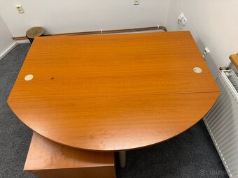 Pracovní psací stůl - 2