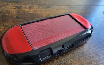 PlayStation Vita OLED - 128GB, CFW, Nová Baterie, Touchpad - 2