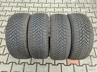 Zimní Falken 205/55/16 - 95% - 2