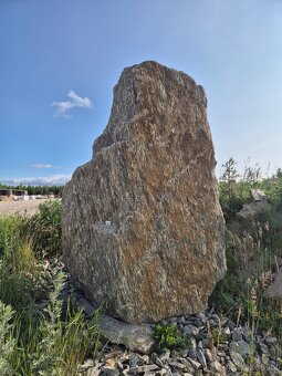 Okrasný kámen. - 2