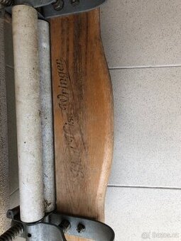 starý ruční německý mandl - 2