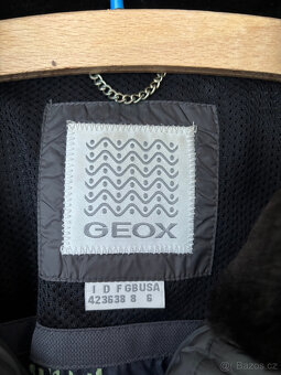 Péřová bunda Geox, vel. 38 - 2